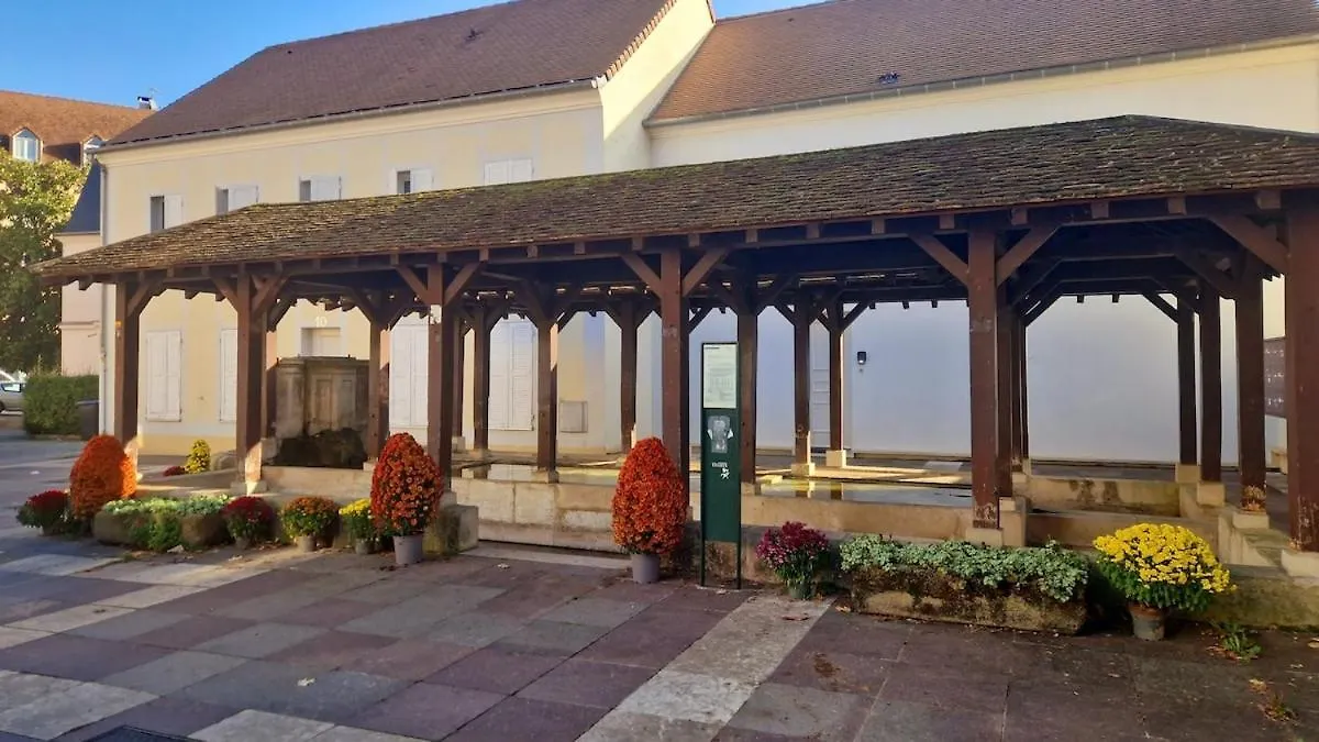 Thiais Large Apartment Near Orly Paris 4 A 6 Personnes 0*,  France